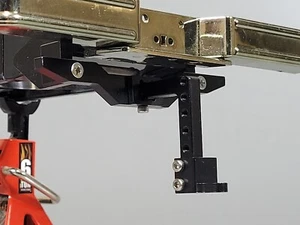 New Rear Metal Tow Hitch Mount Bracket Kit Tamiya 1/10 R/C Toyota Hilux Highlift - Picture 1 of 15