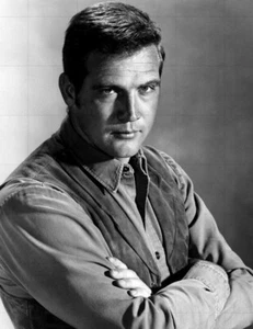 LEE MAJORS as 'Heath Barclay' - THE BIG VALLEY - 10" x 8" b/w Photo 1965-1969 - Bild 1 von 1