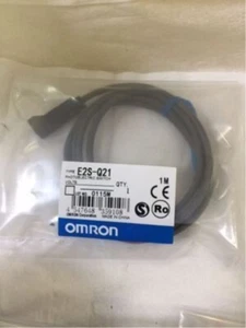 1pcs Omron E2S-Q21 proximity switch E2SQ21 - Picture 1 of 2