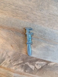 VINTAGE CLUE Weapon - Wrench Token - Replacement Game Piece - Picture 1 of 1