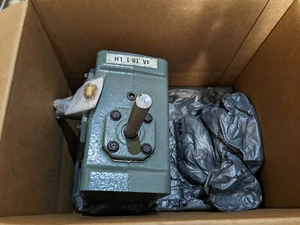 HYTROL 4A 4A10-1 LH GEAR REDUCER 10:1 *NEW OPEN BOX R0152-10L - Picture 1 of 4