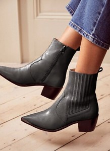 Women's Mint Velvet 6 UK Shoe for sale 