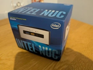 Intel NUC NUC5i3MYHE Core i3-6100U 8GB RAM, 500GB  Hard Drive  Window 10 enterpr - Picture 1 of 4