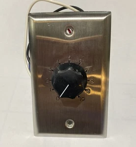 Atenuador ATLAS SOUNDOLIER AT-10 / AT10 montado en placa 10W. Acero inoxidable - Imagen 1 de 5