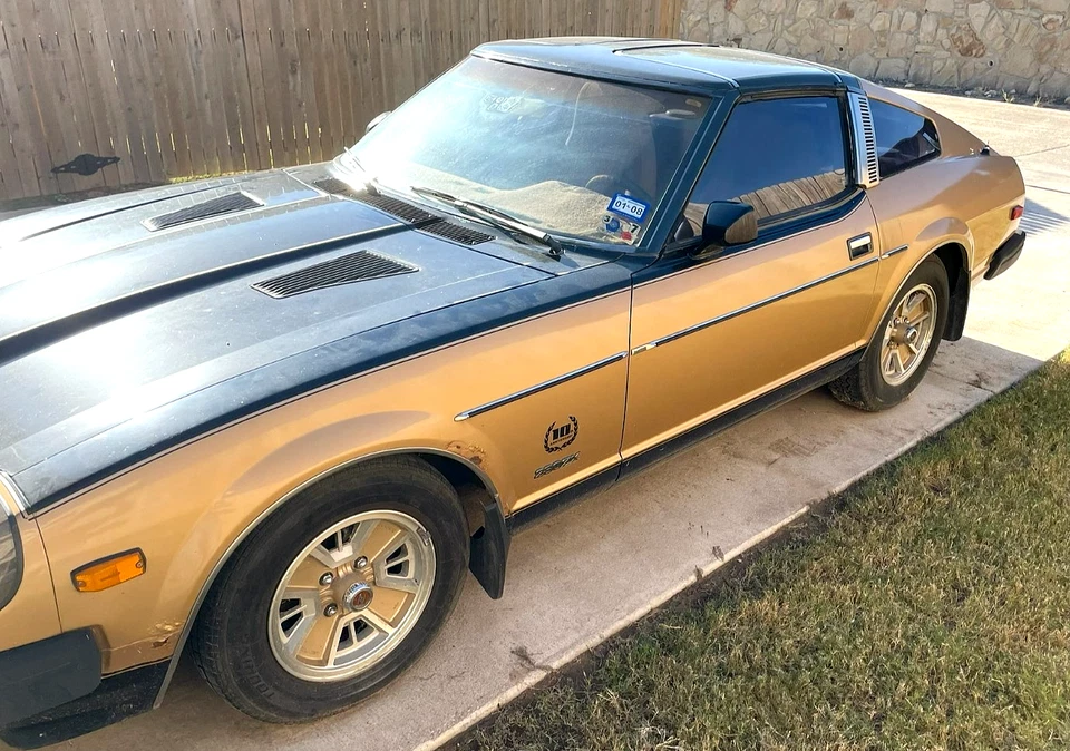 Temas en T Datsun serie Z 1980 décimo aniversario Foto 1 de 4