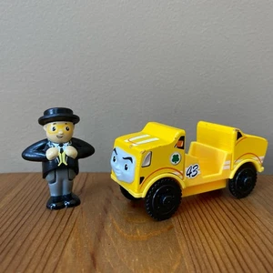 Thomas und seine Freunde Holzeisenbahn ACE THE RACER gelber Wagen Sir Topham Hatt GGG75 - Bild 1 von 8
