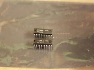 pair of 2 pcs MCA650 ( TCA650 ) SECAM/PAL SYNCHRONOUS DEMODULATOR 650 IC - Picture 1 of 1