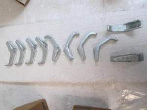 Box of 20 Thomas & Betts 1347 Service Entrance Cable Strap for 3-4/0 Cable *NEW* - Picture 1 of 3