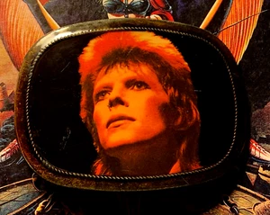 DAVID BOWIE ZIGGY STARDUST VINTAGE 1976 PACIFICA COLLECTIBLE BELT BUCKLE -NICE! - Picture 1 of 2