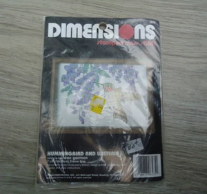 Dimensioni timbrato punto croce 6575 colibrì e glicine nuovo mai aperto 7 x 5 - Foto 1 di 5