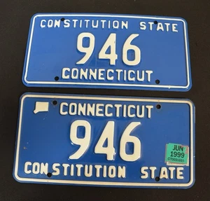 Matching Pair 3 Digit 946 Connecticut License Plate Set 6/1999 expire - Picture 1 of 3