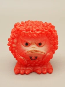Minifigure Garamon Ultra Q Monster Finger Puppet Sofvi Bandai Giappone H375 - Foto 1 di 7