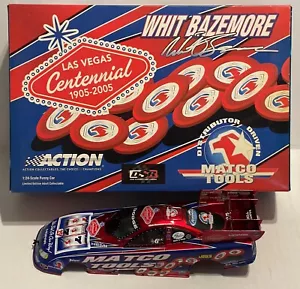 2005 WHIT BAZEMORE LAS VEGAS NHRA DODGE CARICATORE 1:24 FUNNY CAR LIQUIDO ROSSO 144 - Foto 1 di 17