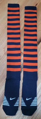 NIKE CHICAGO BEARS NFL LICENSED TEAM ISSUE GAME SOCKS SIZE EXTRA LARGE (XLT) Cover