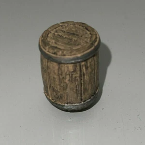 PATHFINDER D&D MINIATURES Rusty Dragon Inn Bar Barrel Light Wood - Picture 1 of 1