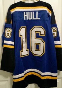 BRETT HULL Autographed Jersey Beckett Certification St. Louis Blues - Picture 1 of 4
