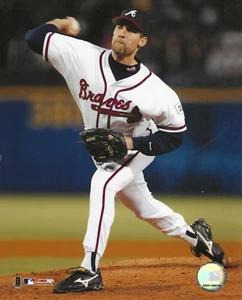 Unsigned Licensed Photo File 8x10 JOHN SMOLTZ Atlanta Braves photo - Picture 1 of 1