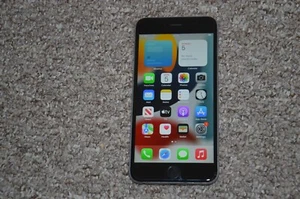 Apple iPhone 6s Plus - 32GB Space Grey (02) A1687 Rear camera dots - Picture 1 of 3