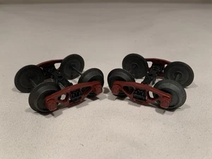 ¡Camiones fundidos a presión de 3 rieles Weaver! VAGÓN DE CARGA ESCALA O METAL CON RESORTE - Imagen 1 de 2