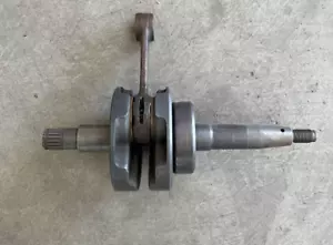 Kawasaki AR80 Crankshaft - Bild 1 von 2