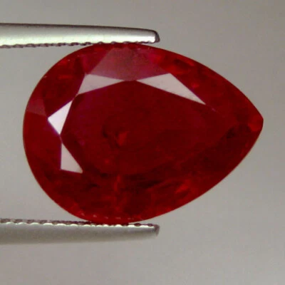 13.35 Ct. PIGEON BLOOD RED RUBY PEAR GEM - Image 1 of 2