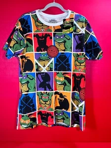 Nickelodeon- Teenage Mutant Ninja Turtles- Print ALL OVER- T-Shirt. NWT - Picture 1 of 4