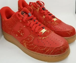 NIKE AIR FORCE 1 LOW PREMIUM ID RED/METALLIC GOLD SIZE 8.5 AA2221-993 - Picture 1 of 5