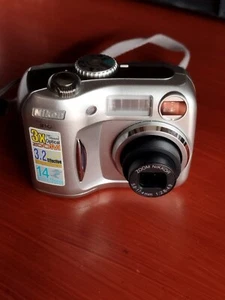 Nikon Coolpix E 3100 - Foto 1 di 11