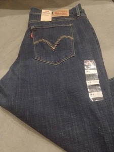Neu mit Etikett Levi's klassische Bootcut-Damenjeans Größe 14S - Bild 1 von 4