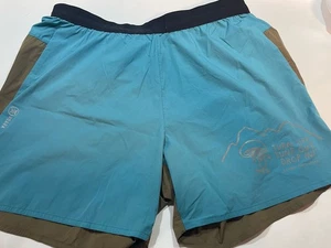 Roark Alta Laufshorts Herren Medium 5" gefüttert leicht Stretch Run Amok - Bild 1 von 5