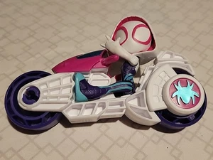 Spider Gwen Ghost Spider Stacy With Motorcycle Figure Set - Picture 1 of 2