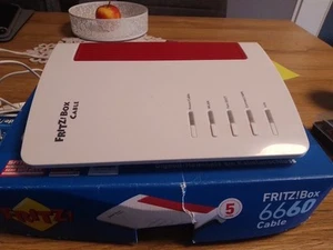 Fritz Box 6660 Cable - Bild 1 von 2