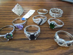9 STERLINGSILBER RINGE alle MARKIERT 925, CZ's, Amethyst, Mystic Fire + - Bild 1 von 7