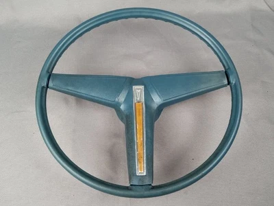 Pontiac Firebird 1970-81 azul 3 radios fórmula volante bocina almohadilla 9753928 Foto 1 de 4