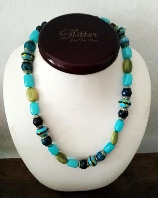 Collana composta da di amazzonite, ovali di giada, agate blu e vetro murano - Immagine 1 di 4