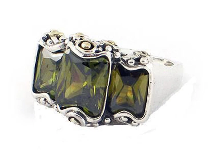 Designer Rhodium Sterling Silver Olive Green CZ Cubic Zirconia Ring Sz 6 - Image 1 of 1