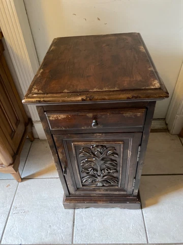 Rustic Carved Hooker Furniture Style Side Table/Nightstand Cover
