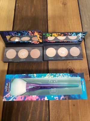 ULTA Marvel Thor LOVE Peach Glow Highlighter THUNDER Bronze Palette BONUS Brush - Image 1 of 4