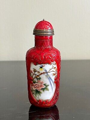 Vintage Chinese Red Overlay Hand Painted Peking Glass Snuff Bottle • 299£