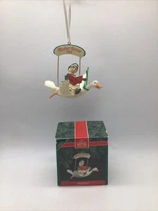 Vintage1992 Hallmark Keepsake Mother Goose W/Movement Christmas Ornament QX498-4 - Picture 1 of 12