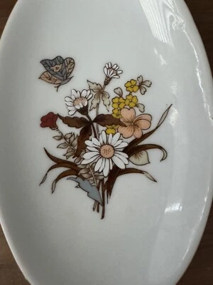 Jabonera vintage de porcelana con pedestal de mariposa margarita floral adorno dorado Foto 1 de 4