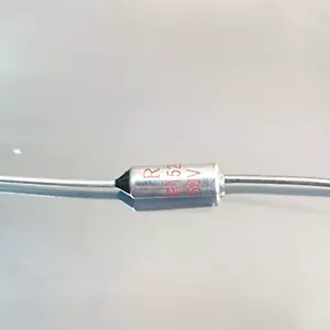 Fusible thermique TF RY 152 degrés Celsius 10A 250V 152°C TF152 - Imagen 1 de 2