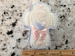 New in Box - Mini Ceramic Cross Trinket Box Baby Boy Praying Keepsake/Favors Box - Picture 1 of 4
