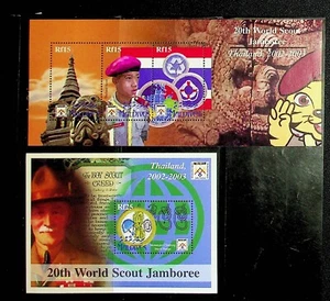 MALDIVE ISL. Sc 2640-41 NH MINISHEET+S/S OF 2002 - SCOUTS - (SC1)  - Picture 1 of 1
