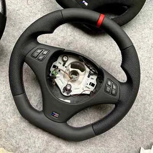 Customize Full Leather Steering Wheel for BMW 320i 325i 330i M3 E90 E92 E92 E93 - Foto 1 di 7