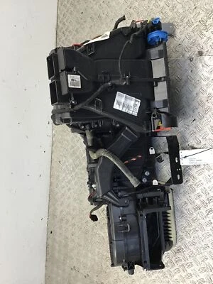 Blower Motor VW Sharan (7N) 2.0 TDI 110kW 150PS 7N1816003B DFLA - Image 1 of 2