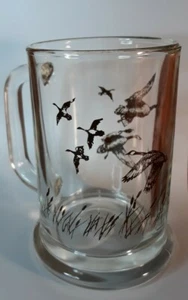 1982 Original AVON FLYING GEESE Heavy CLEAR GLASS TALL MUG USED 5.5in Free Ship - Picture 1 of 4