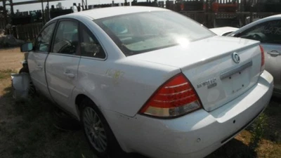 Passenger Right Front Spindle/Knuckle Fits 05-07 FIVE HUNDRED 1239225 - Image 1 of 4