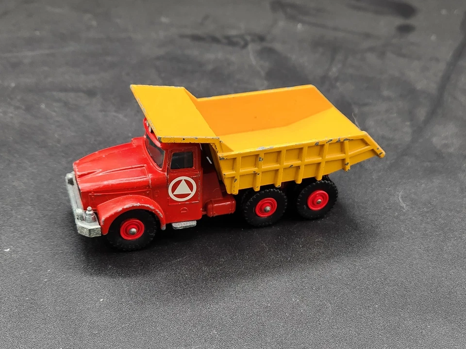 Vintage 1960s Lesney Matchbox King Size K10/19 Scammell Tipper Truck - Image 1 of 4