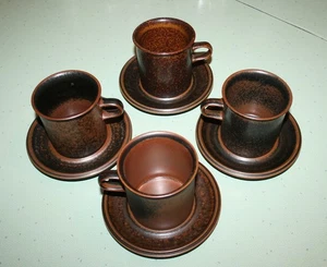 Arabia Finlandia Ruska Ulla Procope 3 1/2" Taza y 5 1/2" Juego de 4 Platillos - Imagen 1 de 7